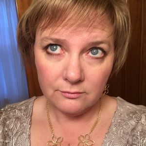 Meet your Posher, Diana